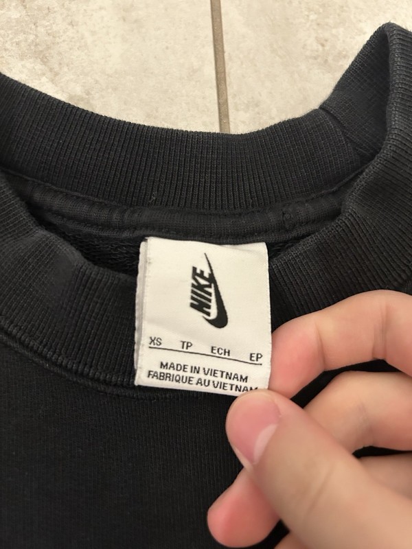 Nike Swoosh Men's Short Sleeve French Terry Top Size XS gallery