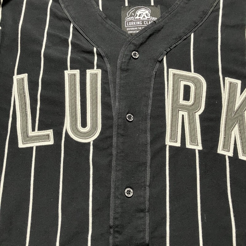 Lurking Class Black And White Pinstripe Baseball Jersey Mens Size Medium gallery
