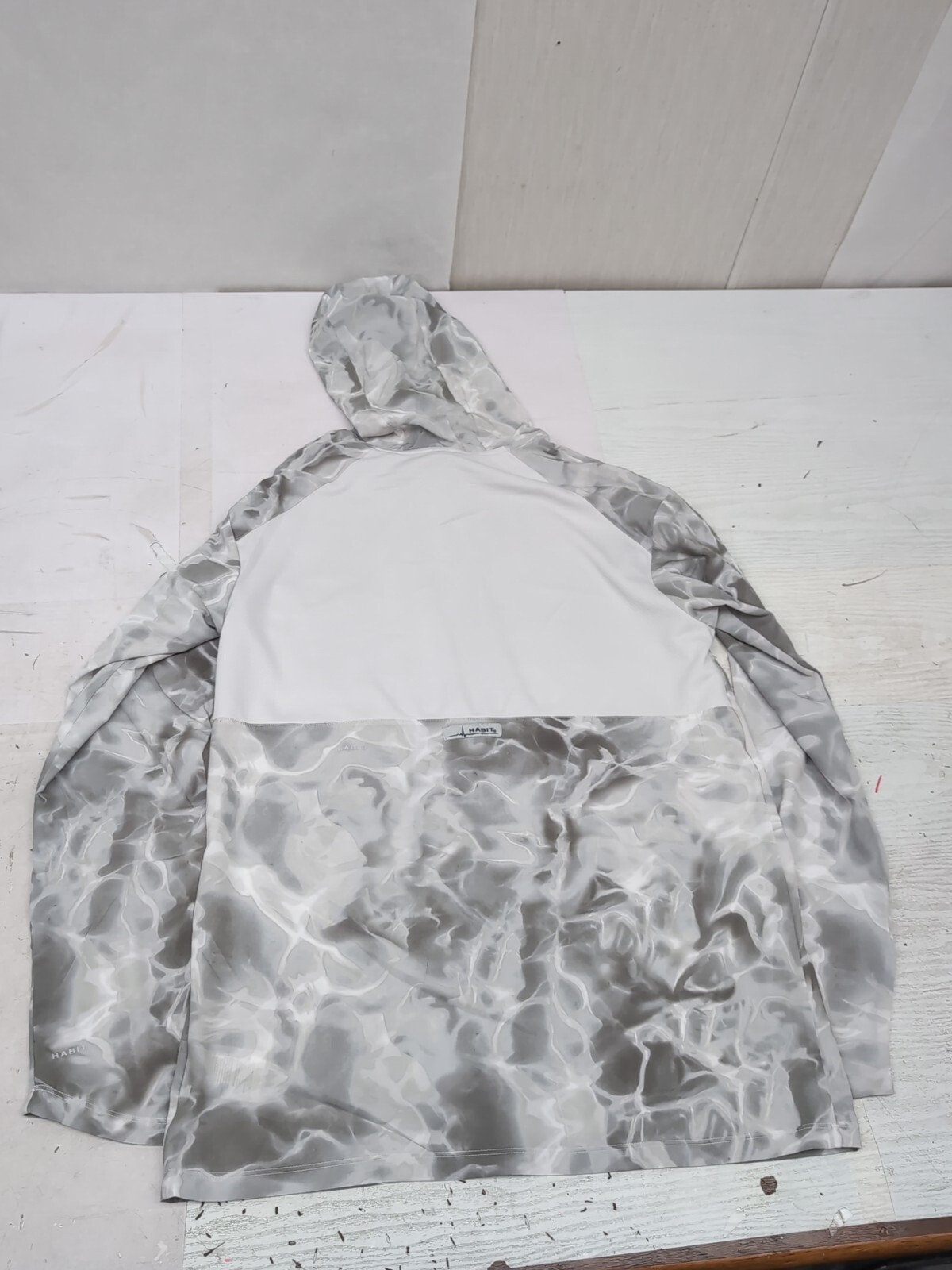 Habit Hooded Silver Shoals Gray Waves Nimbus Cloud Mens Large AM13 gallery