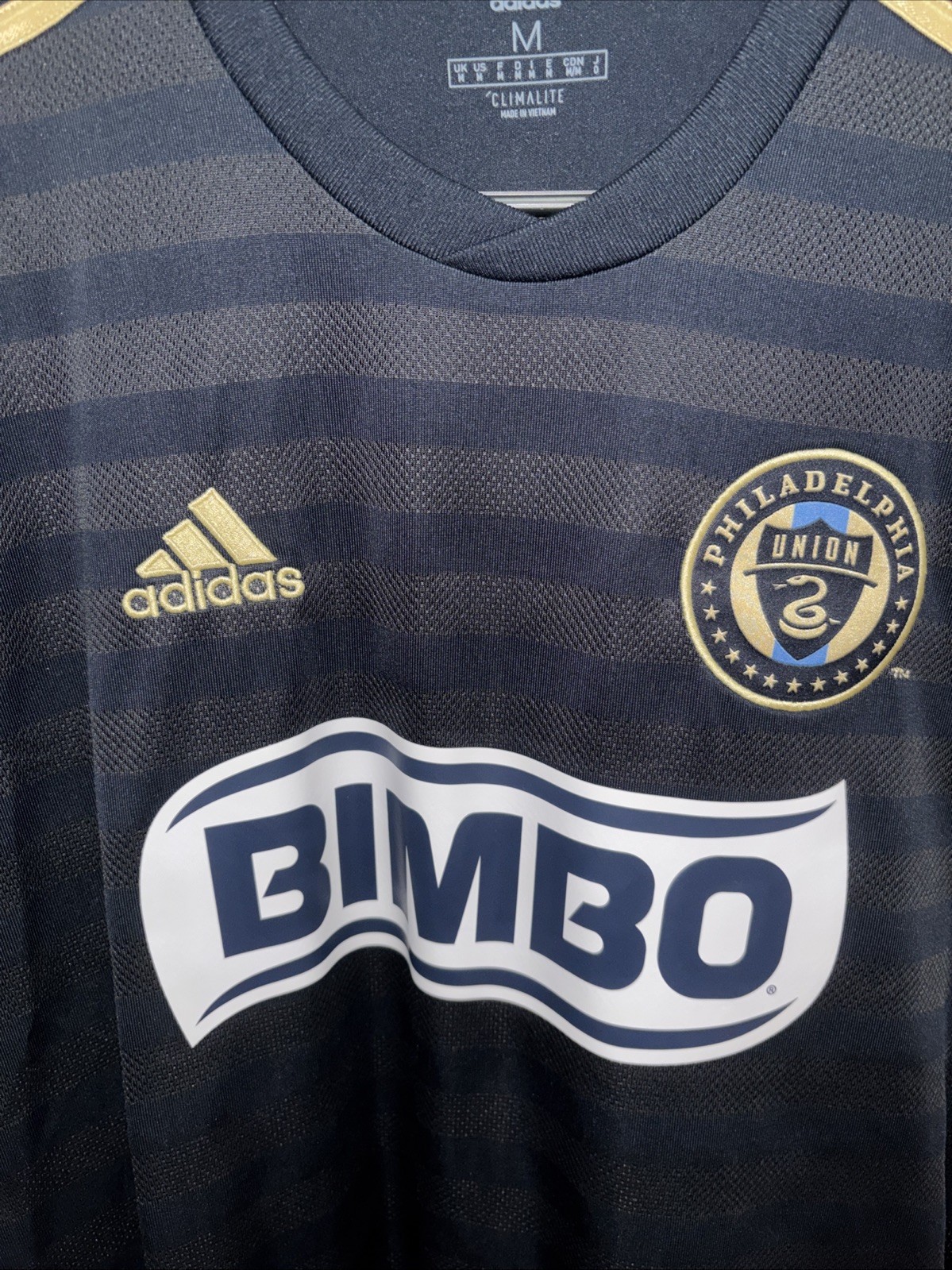 Adidas BIMBO Pregame Short Sleeve Soccer Jersey Navy Size Med gallery