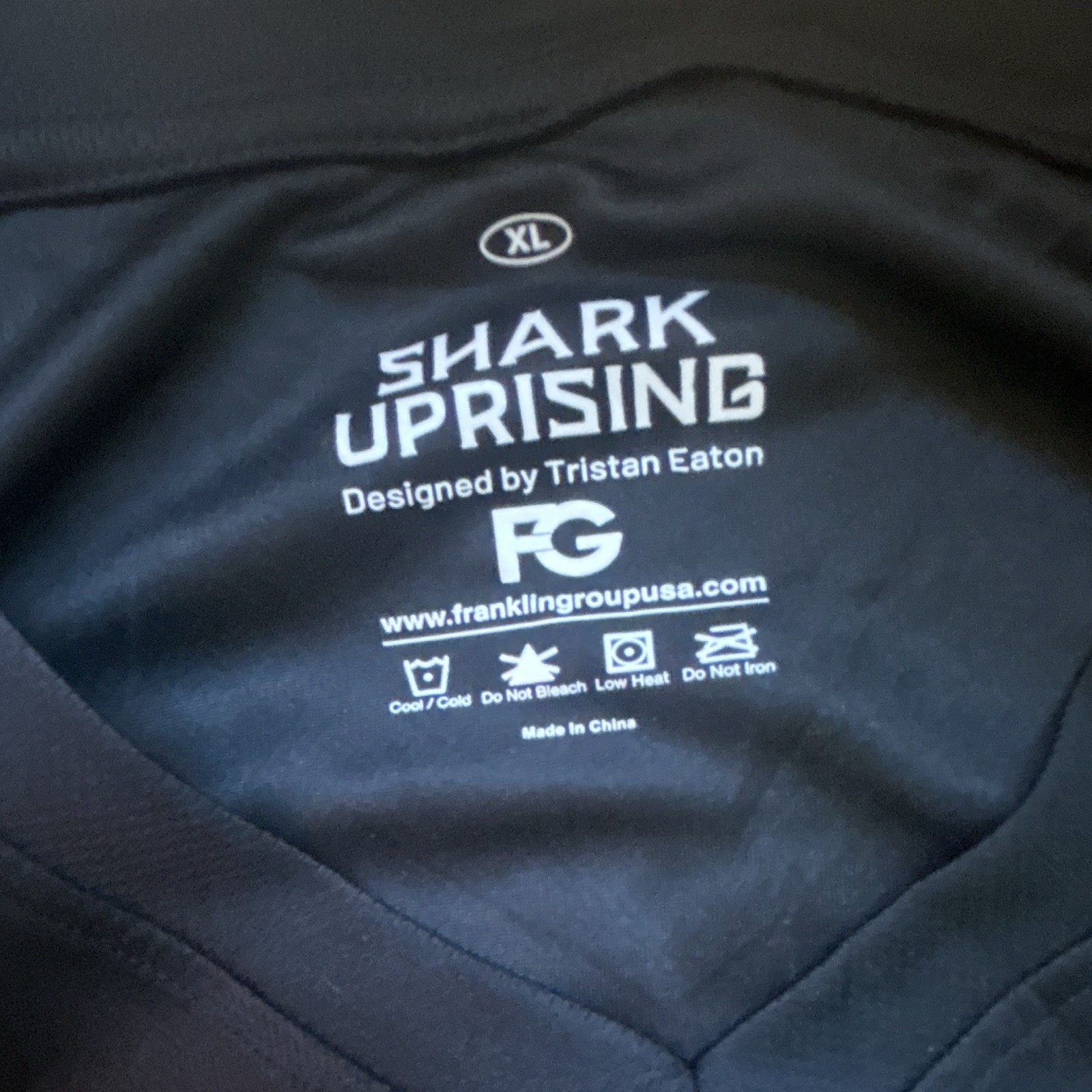 Franklin Group Shark Uprising Men’s XL Long Sleeve Crew Neck Fishing Graphic Tee gallery