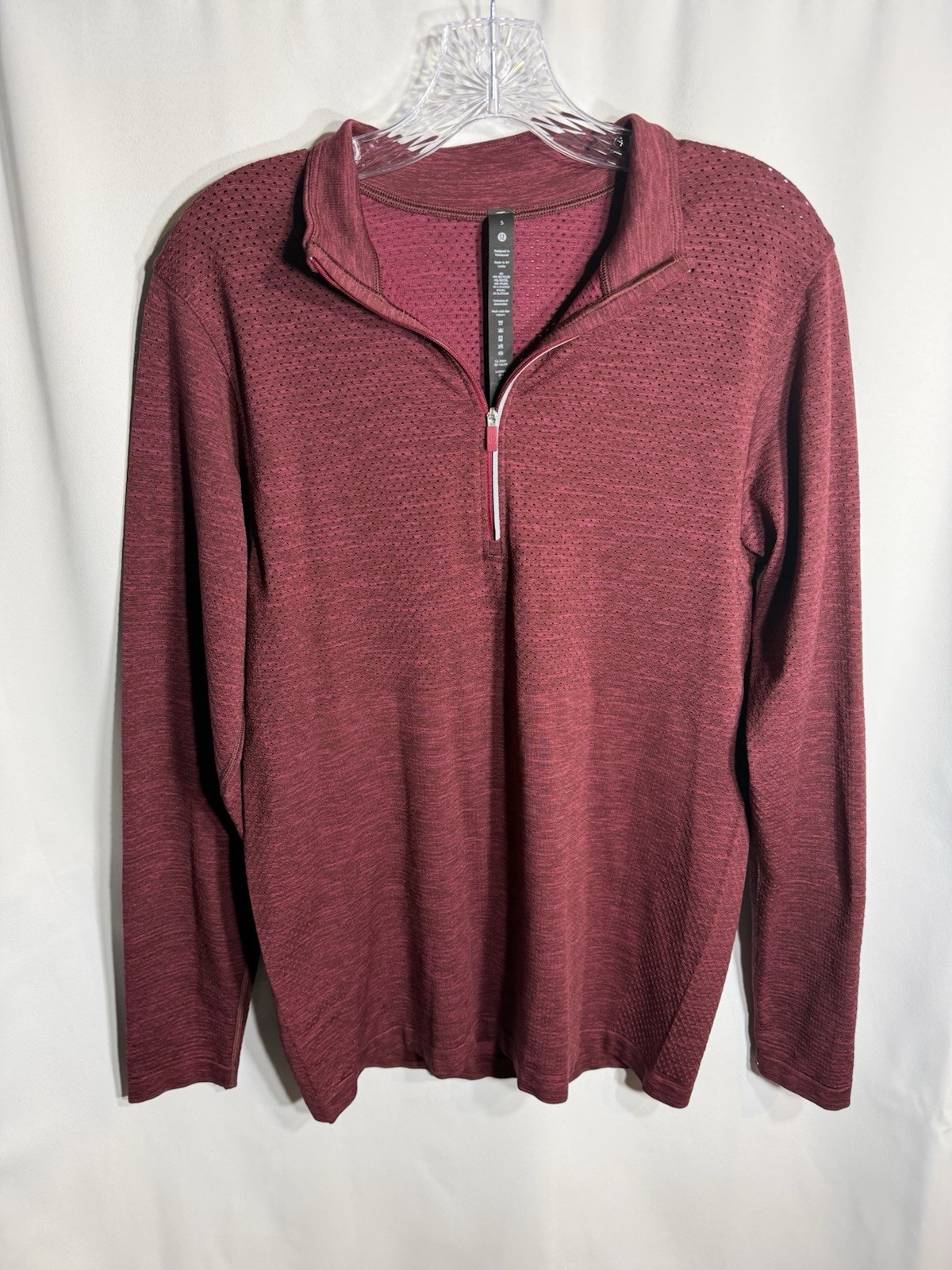 Men’s Lululemon LS Off Red Metal Vent Tech 1/4 Zip Pullover Size Small gallery