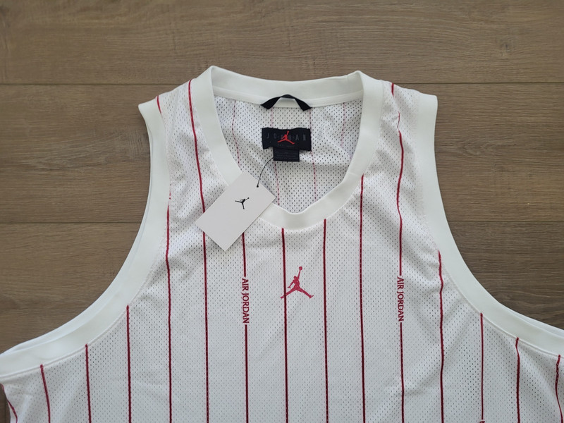 Mens Sz 3XL White Red Nike Air Jordan Essentials Basketball Jersey DM1380 NWT gallery