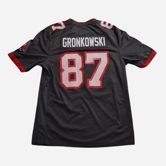 Nike Men’s Black and Grey Top