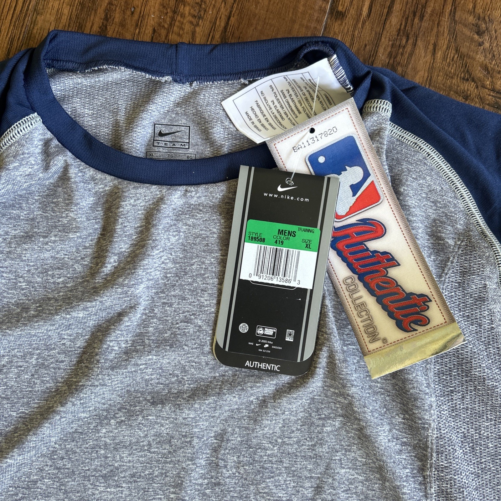 Nike Dri Fit Mens Size XL Gray / Navy MLB Authentic Collection Top Baseball gallery