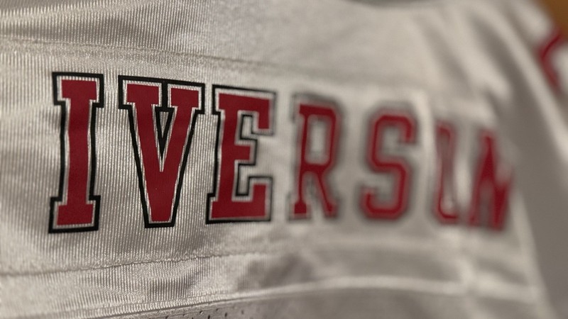 Size Small - Reebok Allen Iverson #3 Football Jersey White Red Y2K gallery