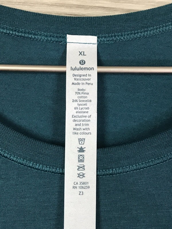 Lululemon 5 Year Basic Tee Shirt Vitasea Size XL Graphic Flow River Laguna 82903 gallery