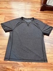 Lululemon Men’s Lined Crew Neck Activewear Short Sleeve Top, Gray, XL Size