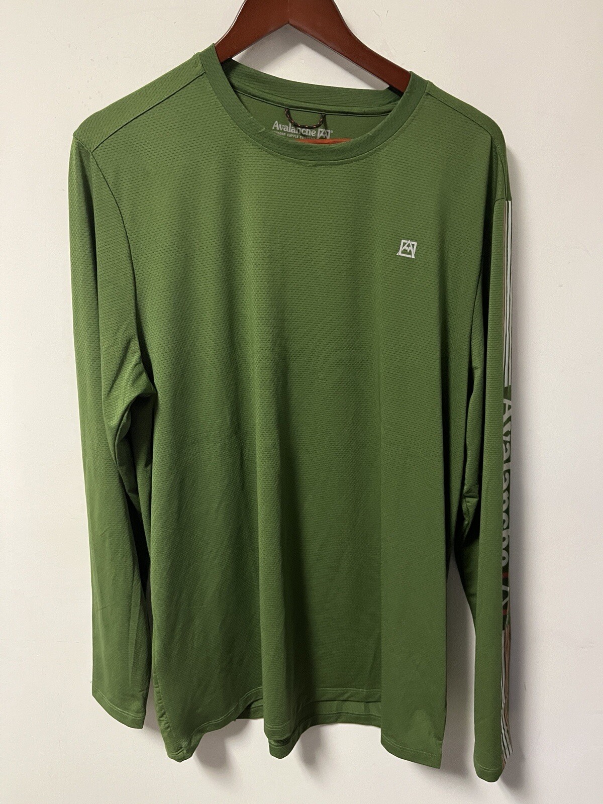 Avalanche Outdoor Performance Hiking Long Sleeve Shirt Men’s Size XL Green gallery
