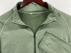 Lululemon Metal Vent Tech 1/4 Zip Mens M Green Pullover Stretch Golf Performance