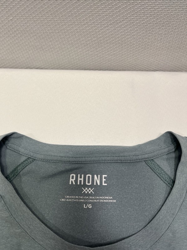 Rhone Reign T-Shirt Mens Large Heather Blueish Gray Performance Short Sleeve gallery
