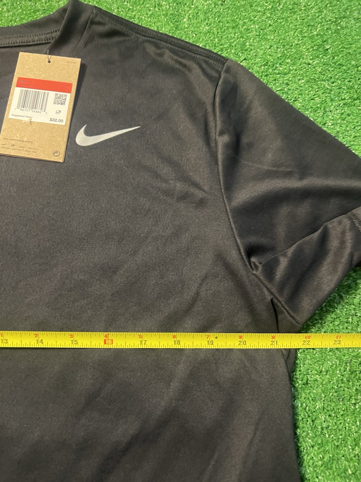 Nike Men's Dri-FIT Legend Short Sleeve Training Shirt (Black) DX0989-010 Size L gallery