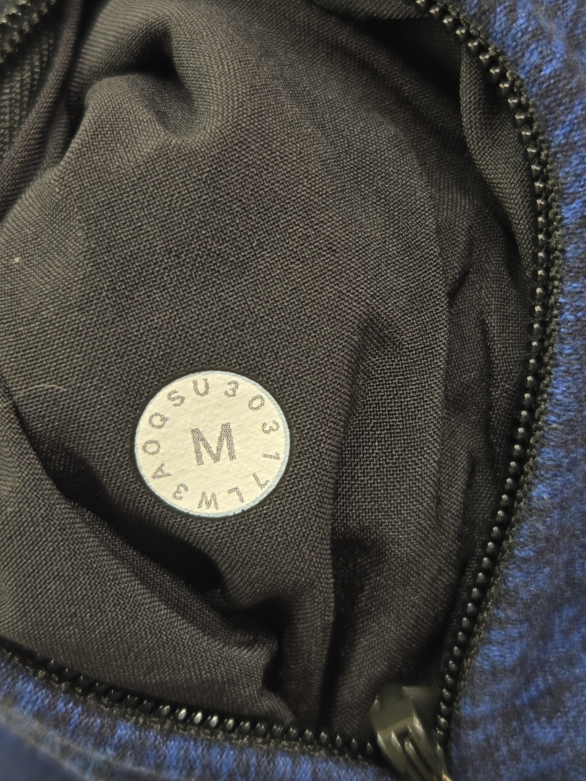Lululemon Surge Warm LS Pullover Heathered Cerulean Blue Rulu Top Tee Size M Men gallery