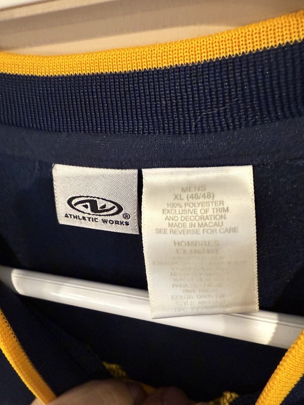Athletic Works Mens Large Long Sleeve Hockey Jersey gallery