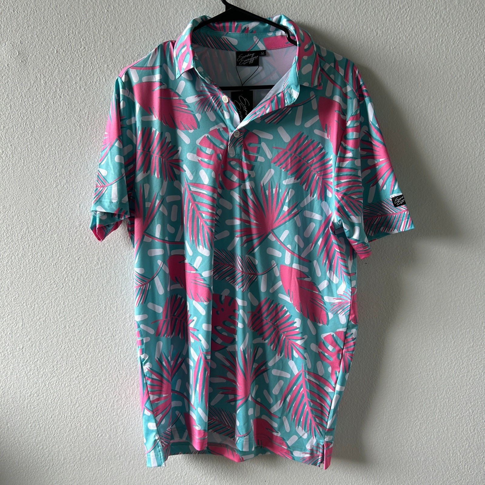 Sunday Swagger Golf Polo Size Medium NWT gallery