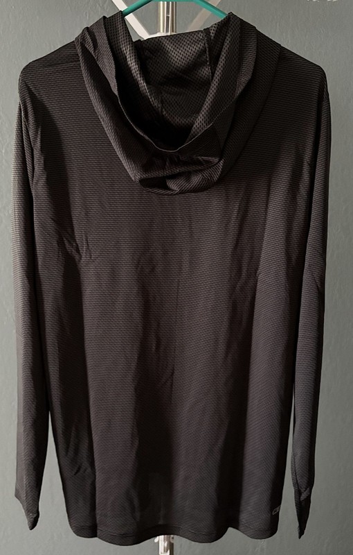 Men's Lot Of 2 L/S Shirts NWTs RBX X-Train & Athletic Works Both Size Medium gallery