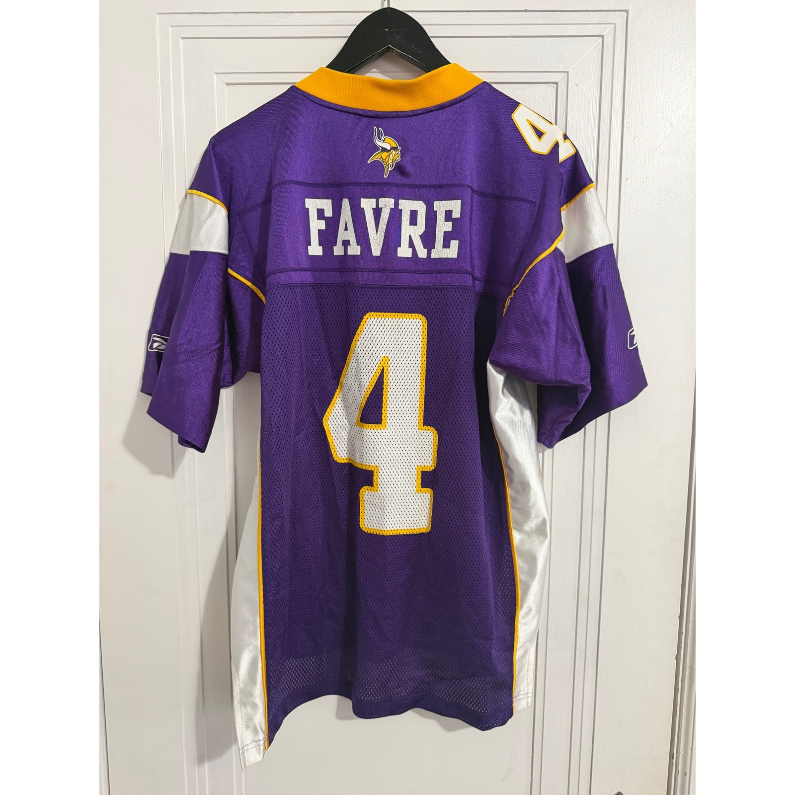 Brett Favre Minnesota Vikings NFL Football Jersey Size Small gallery