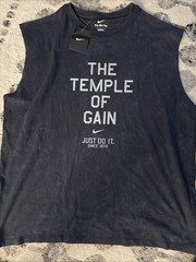Nike Men’s Large Sleeveless Training Shirt Tank Top The Temple of Gain New $45