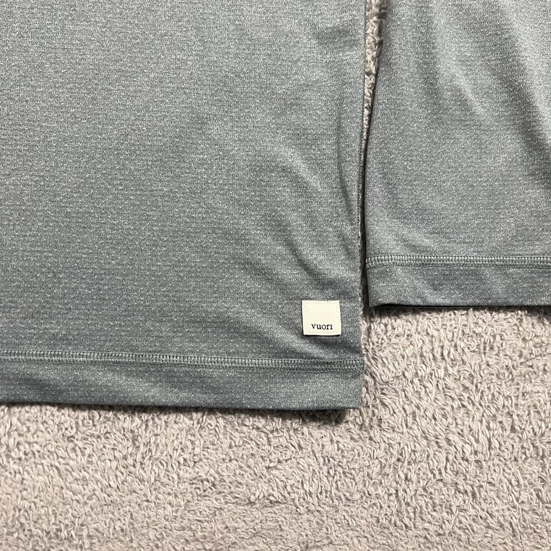 Vuori Tradewind Performance Tee 2.0 Shirt Mens 2XL Gray Long Sleeve Stretch Gym gallery