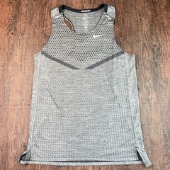 Nike DRI-FIT ADV Tech-Knit Ultra Running Tank Top Men’s Sz S Grey DM4751-010
