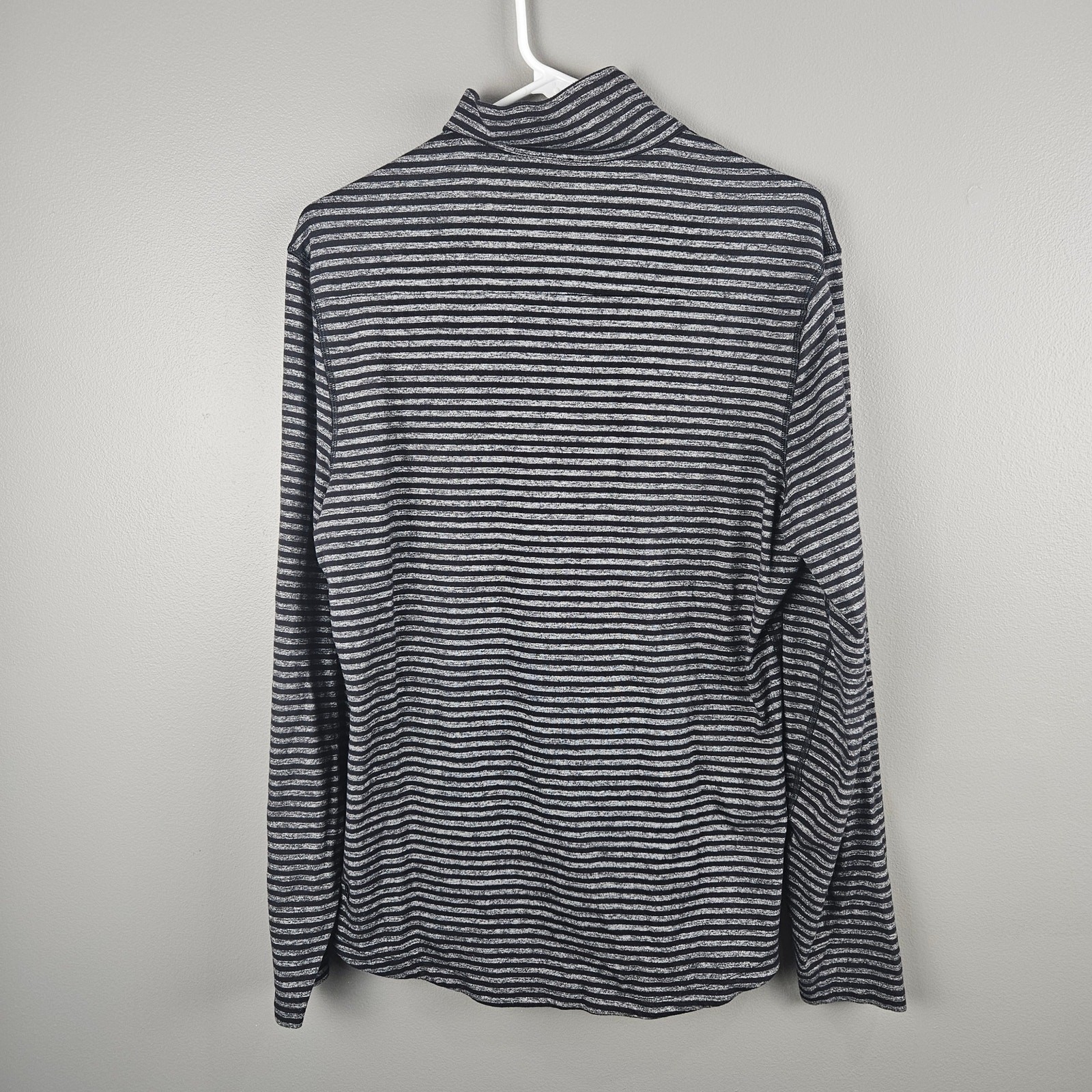 Lululemon Men Surge Warm 1/2 Zip Raven Stripe Black Heathered Black Athletic gallery