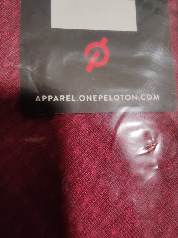 Lululemon Men Size XL Burgundy Wine Peloton Long Sleeve Metal Vent Tech Shirt gallery