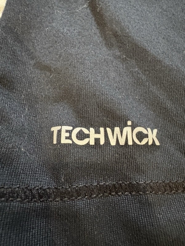 Eastern Mountain Sports Techwick Men's Black 1/4 Zip Pullover XXL Long Sleeve gallery