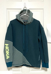 HOKA ONE ONE~ALL DAY HOODIE~BLUE/GREEN~PULLOVER~SIDE PKTS~CINCH WAIST~SMALL/MED