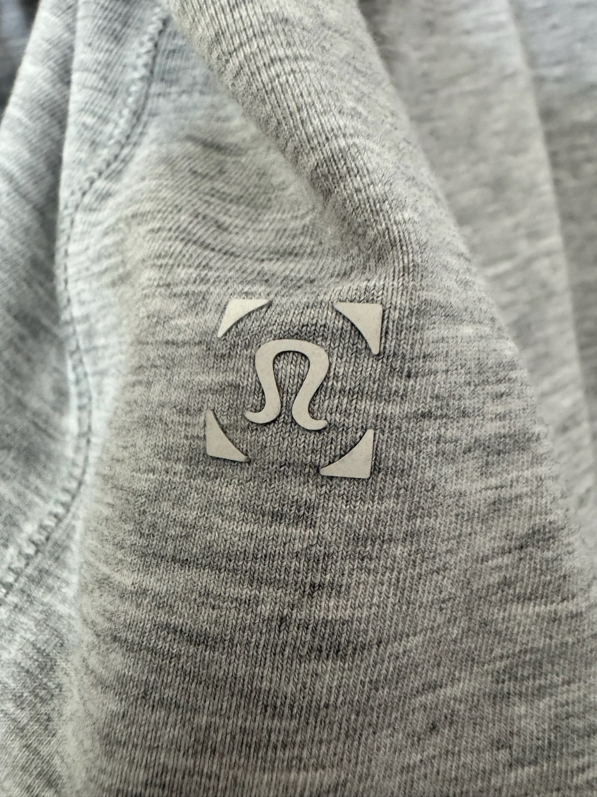 Lululemon 5 Year Basic Long Sleeve - Heathered Core Grey- Men's Medium gallery
