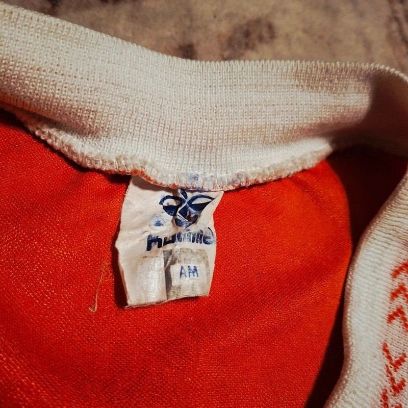 Vintage Hummel Netherlands 1988 Euro Template Orange Chevron Soccer Jersey AM gallery