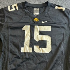 Nike Football Jersey Mens Size L Black Iowa Hawkeyes 15 V-Neck Mesh Athletic
