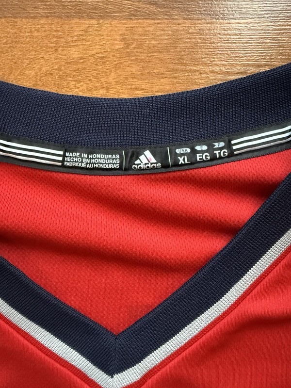 Adidas New Jersey Nets Deron Williams #8 NBA Jersey Men’s XL Red Authentic gallery
