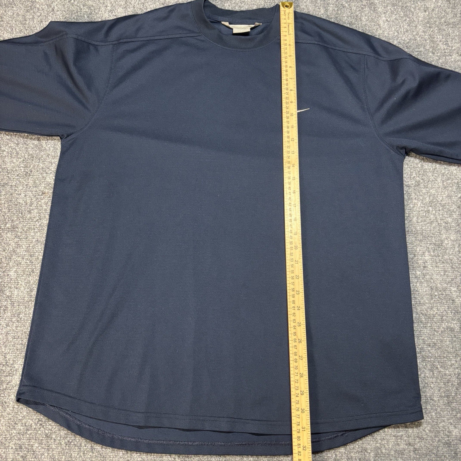 Nike Dri Fit Long Sleeve Crew Neck Gym Running Mini Swoosh Pullover Men’s XL VTG gallery