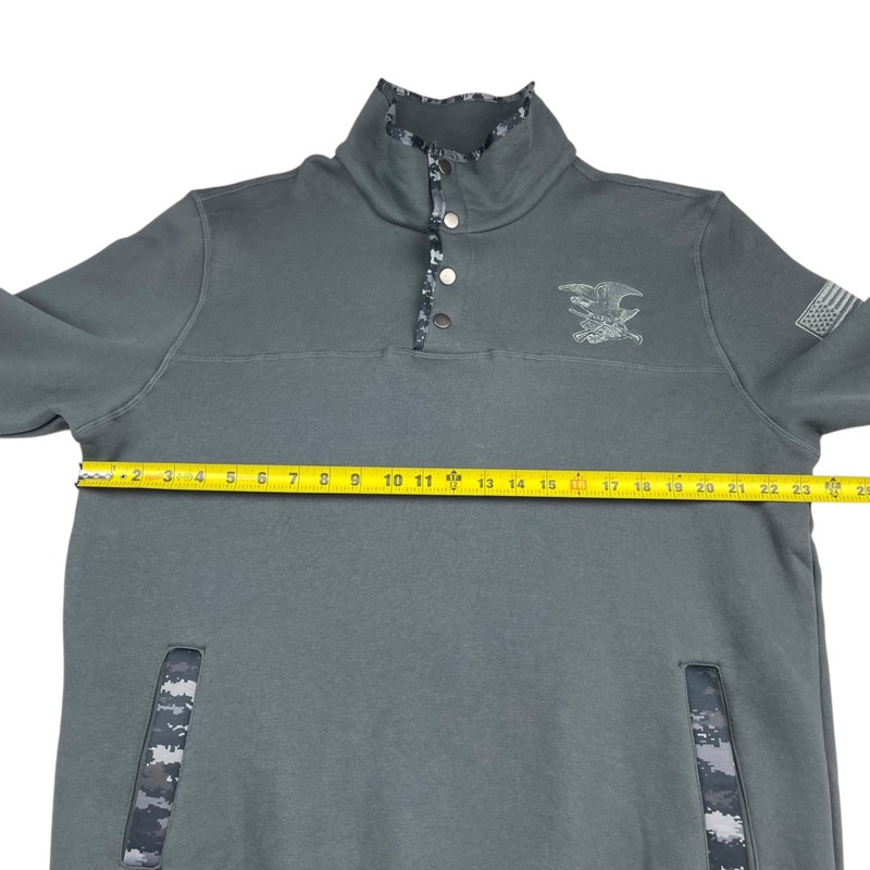 NRA Men's 1/4 Snap Button Mock Neck Pullover Gray/Camouflage Trim • Large gallery