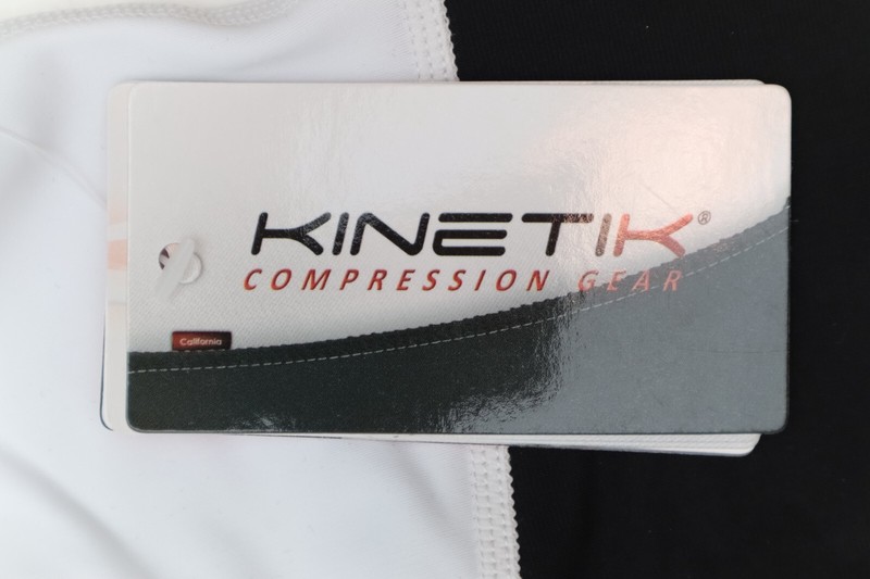 Kinetik Compression Gear White and Black Sleeveless Top Multisport L STWBW12 gallery