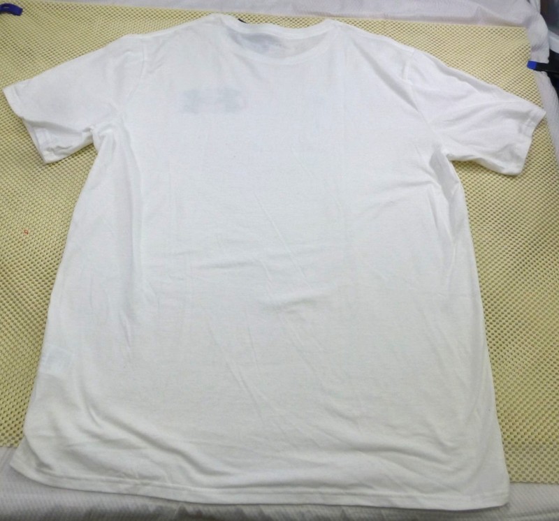 Under Armour Mens XL Loose Fit Vintage White T-Shirt Finest Quality Sport Appare gallery