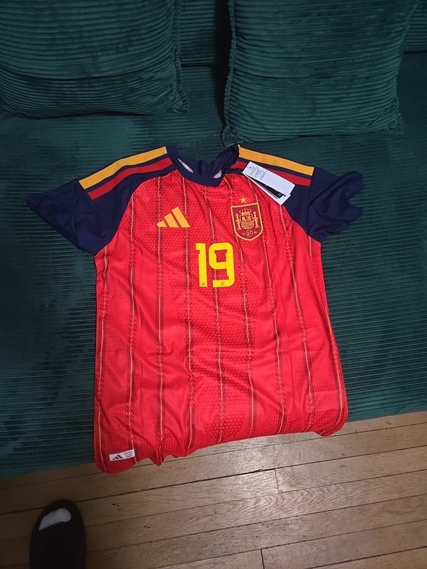 Adidas Jersey Size Large Number 19 gallery