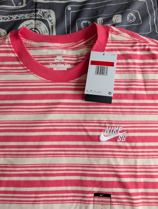 SAMPLE Nike SB Striped Short Sleeve Shirt Pink Guava Ice FQ3711-838 mens size L gallery