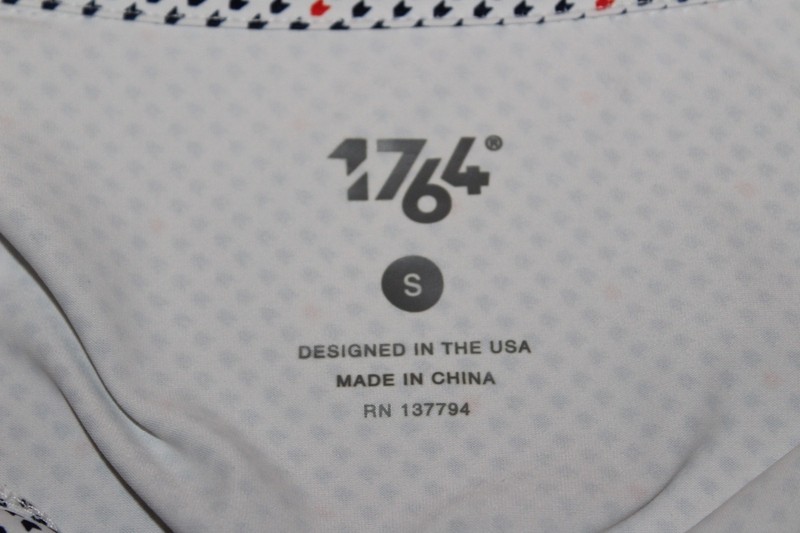 1764 Golf Performance 1/4 Zip Pullover Shirt Men's Size Small Geometric Arrows gallery