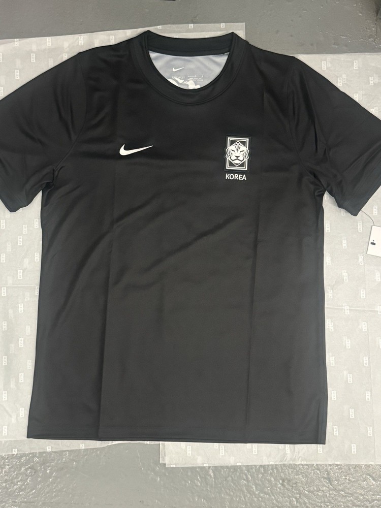 Nike x Peaceminusone South Korea Jersey Size Medium Brand New
