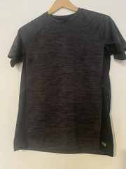 DSG Dicks Sporting Goods Marled Black Gray Short Sleeve Athletic Performance Tee