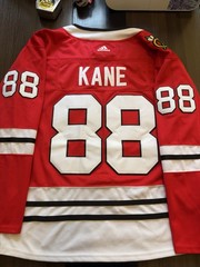 Adidas NHL Chicago Blackhawks Patrick Kane #88 Hockey Jersey L