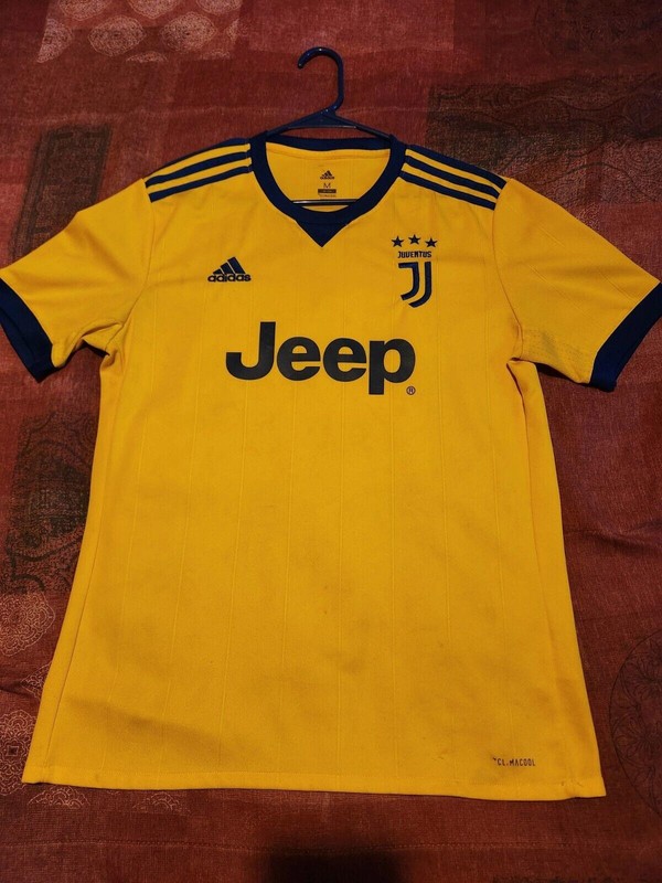 Juventus 2017/2018 Dani Alves Italy Away Soccer Jersey Size M gallery