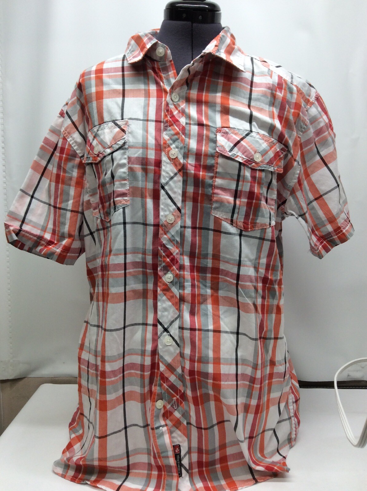 South Pole Extra Large Men’s Athletic Collection. Button Down Red White Plaid gallery