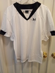 men’s under armour pullover/jersey style/black, white/xl/new no tags