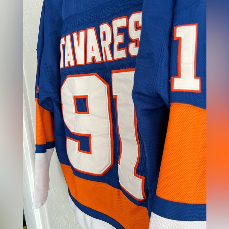 New York Islanders Authentic Reebok SEWN NUMBERS Jonathan Tavares Jersey Size 48 gallery