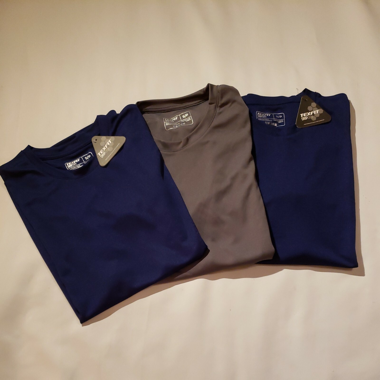 Sz S Men's Athletic T Shirts. 3 Pack Small: 2 Navy, 1 Gray. New Texfit Drip Dry gallery