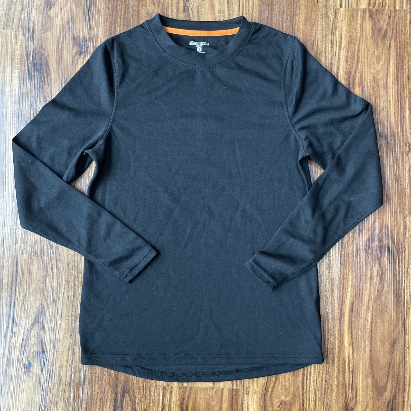 Omni Wool Men’s SMALL Long Sleeve Crewneck Thermal Base Layer Blend Black Shirt gallery