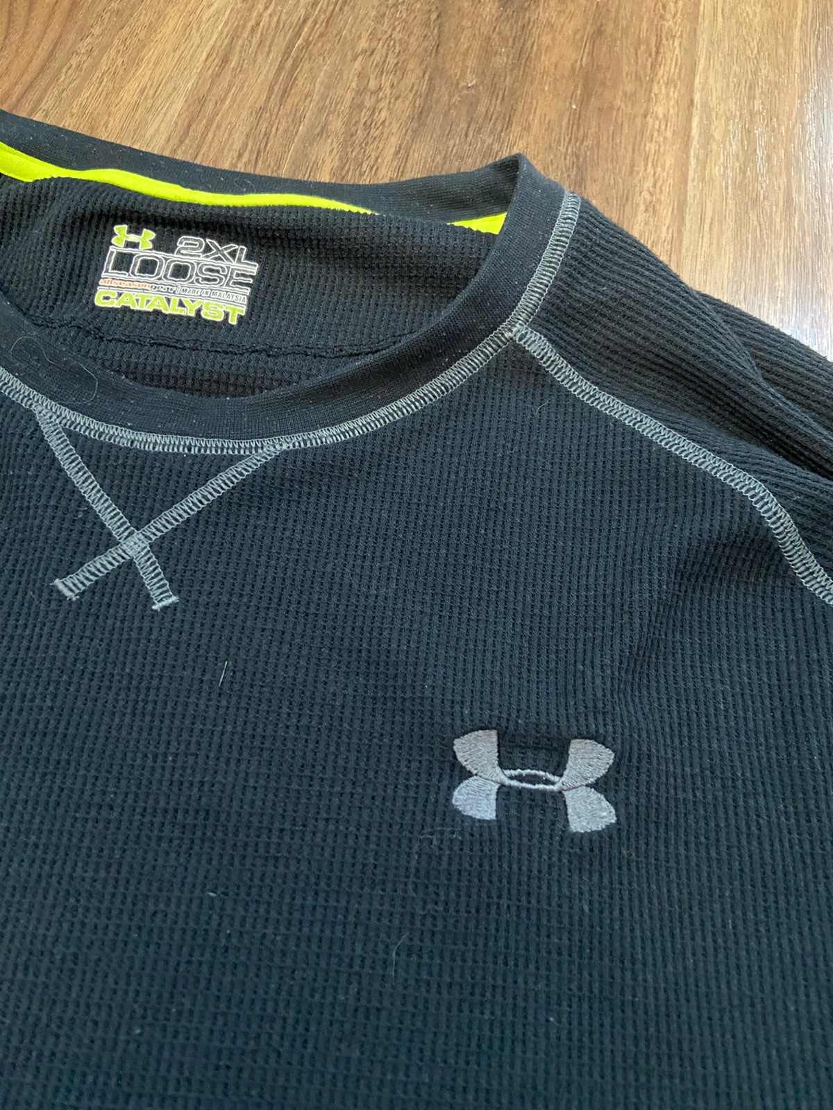 Under Armour Men’s Loose Fit Stretch Black Thermal Long Sleeve Shirt 2XL gallery