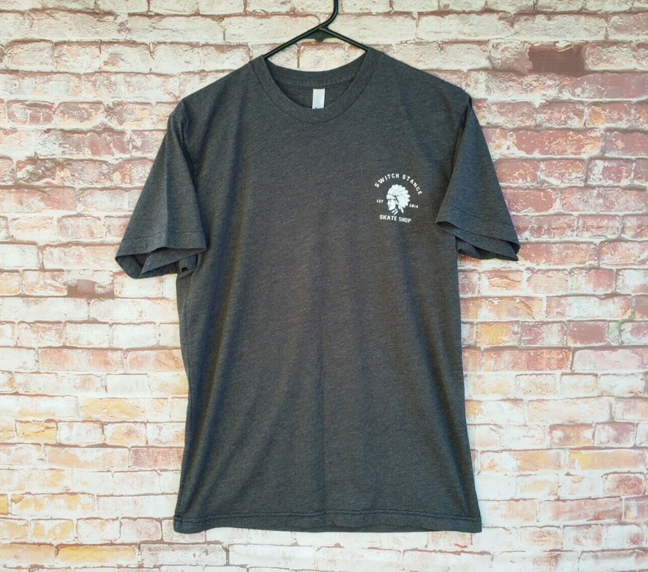 🔥 Switch Stance Skate Shop Rock Island IL Skateboarding Shirt Men's Medium Slim gallery
